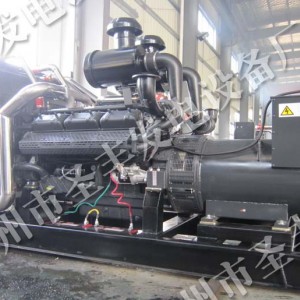 康沃600千瓦柴油發(fā)電機(jī)組KW27G830D2