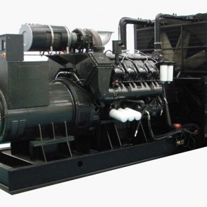 中美合資重慶科克2000千瓦柴油發(fā)電機組QTA4320G7